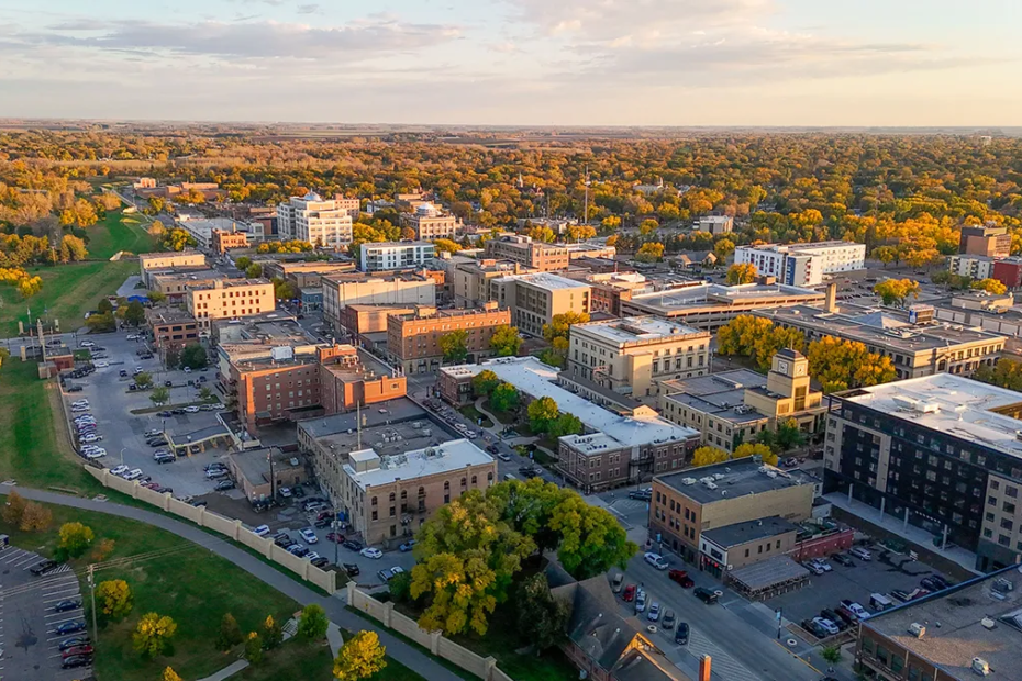 A drone shot of downtown Grand Forks in the fall.
