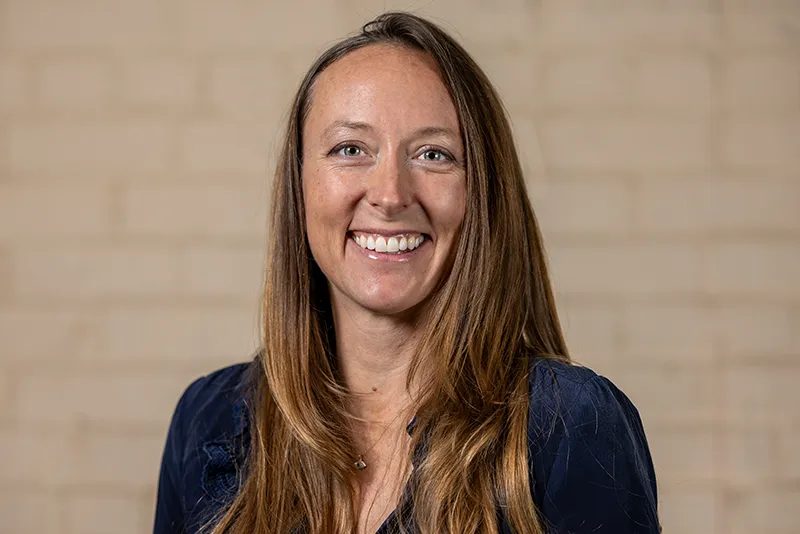 Ashley Decker Headshot